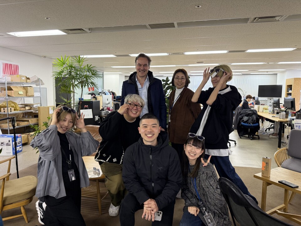 Image shows Digiday, Mediagene and Labrador CMS staff at the newsroom in Tokyo