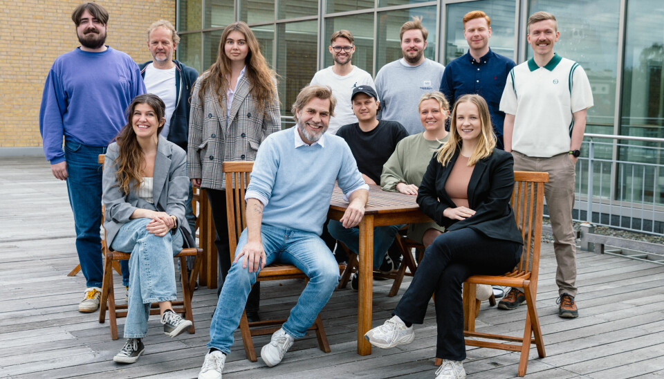 Editor David Stenerud of ABC Nyheter in front of the editoral team.