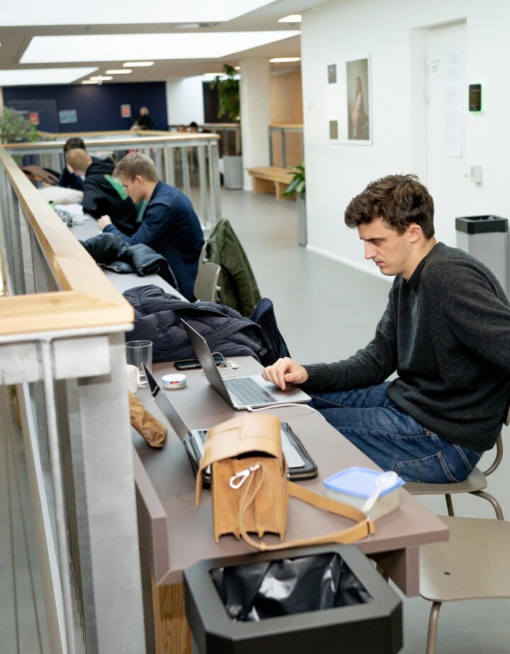 DENMARK: The Danish School of Media and Journalism has implemented Labrador CMS to strengthen their students’ digital journalism skills.